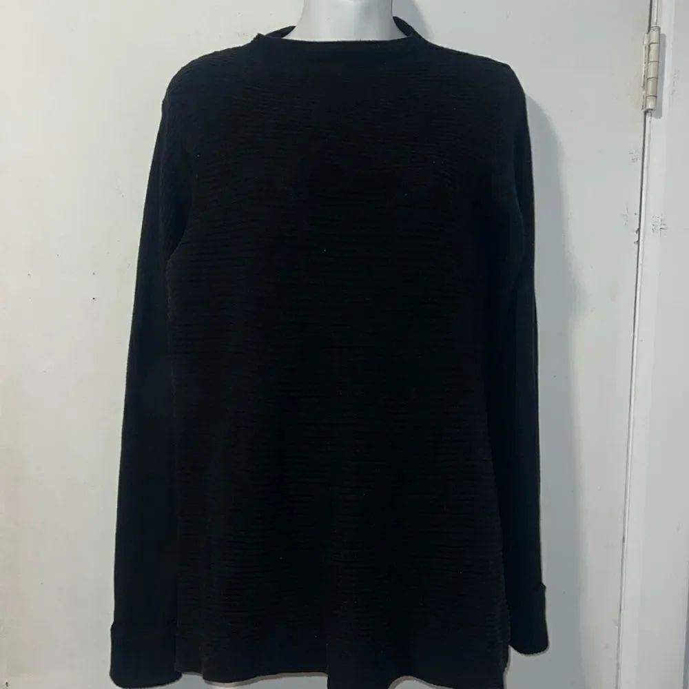 LOGO Lori Goldstein Black Cloudia Ribbed Sweater